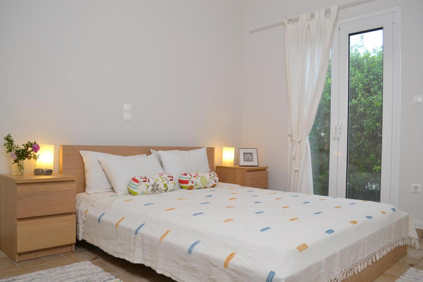 Corinthian Sun - Vacation Home Esterno foto