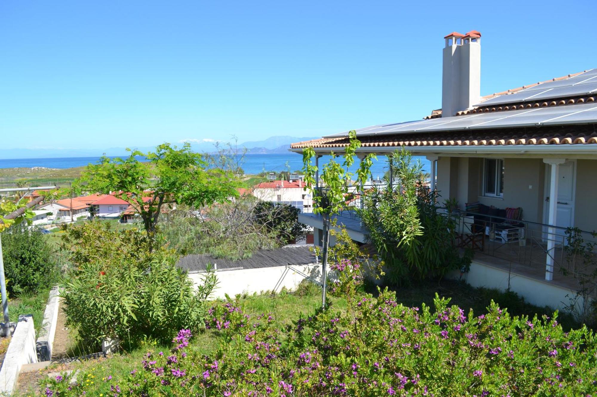Corinthian Sun - Vacation Home Esterno foto